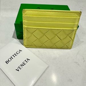 Bottega Veneta Intrecciato Leather Cardholder